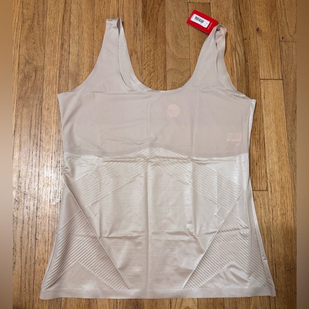 Spanx Thinstincts 2.0 Shaping Tank - Picture 4 of 5